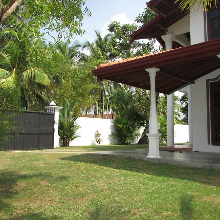 Falcon Villa 因都鲁瓦 外观 照片