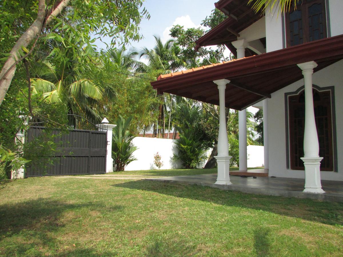 Falcon Villa 因都鲁瓦 外观 照片